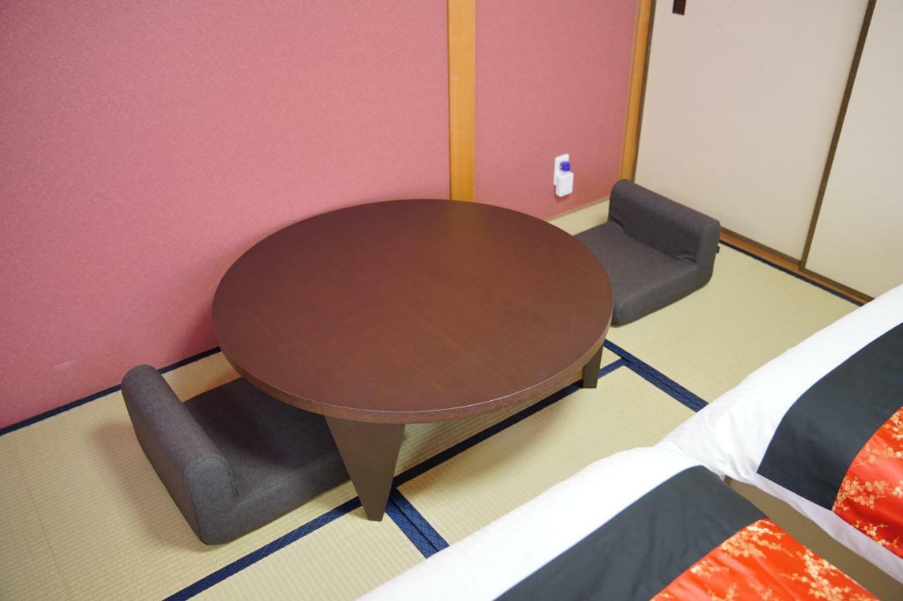 Хостел Kanazawa Stacy Annex Екстер'єр фото